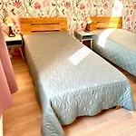 4 Rooms, Free Parking, 25 Min To Duesseldorf, 100 Mbps Wlan Appartement