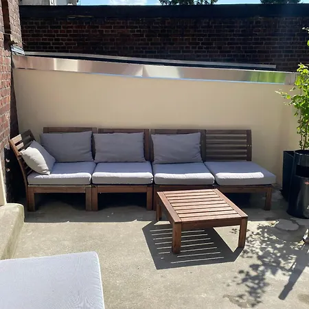 4 Rooms, Free Parking, 25 Min To Duesseldorf, 100 Mbps Wlan