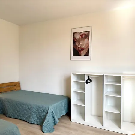 4 Rooms, Free Parking, 25 Min To Duesseldorf, 100 Mbps Wlan 杜伊斯堡