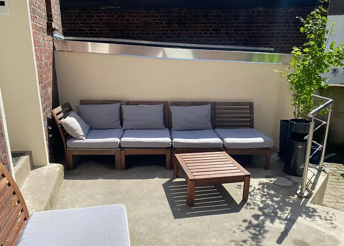 4 Rooms, Free Parking, 25 Min To Duesseldorf, 100 Mbps Wlan